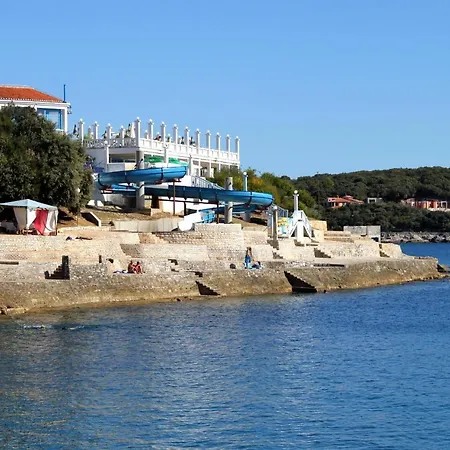 With A Parking Space - 15582 Pula